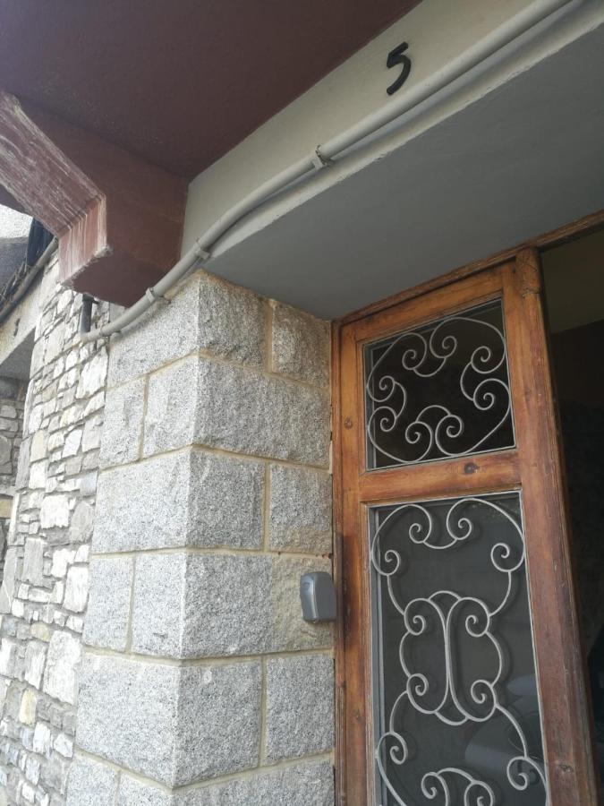 Noa Apartment En El Corazon De Los Pirineos Adrall Екстер'єр фото